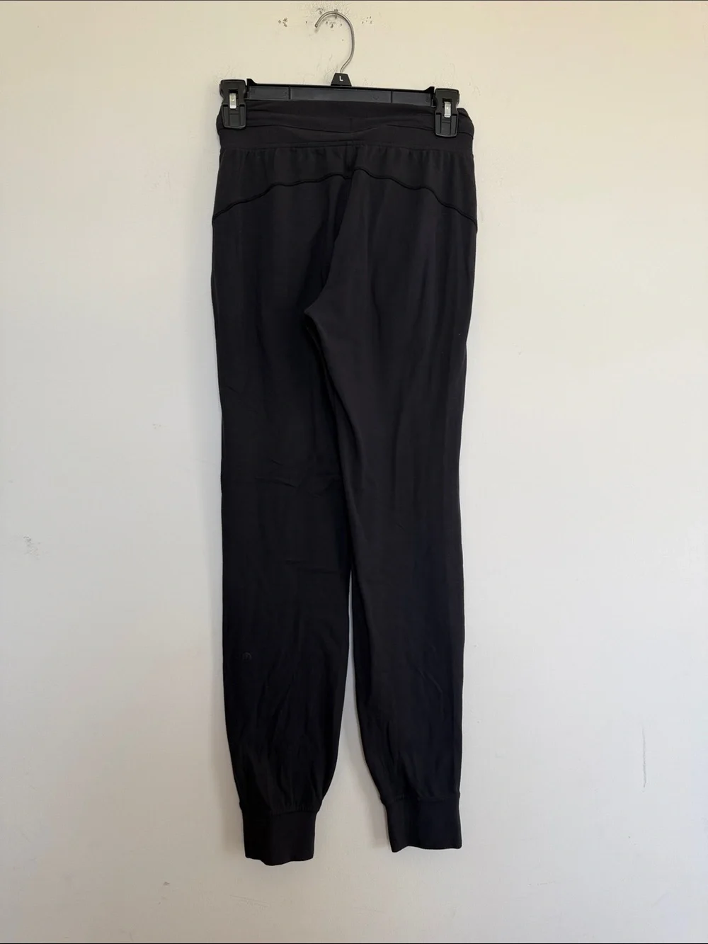 Lululemon Women’s Black Drawstring Jogger Pants